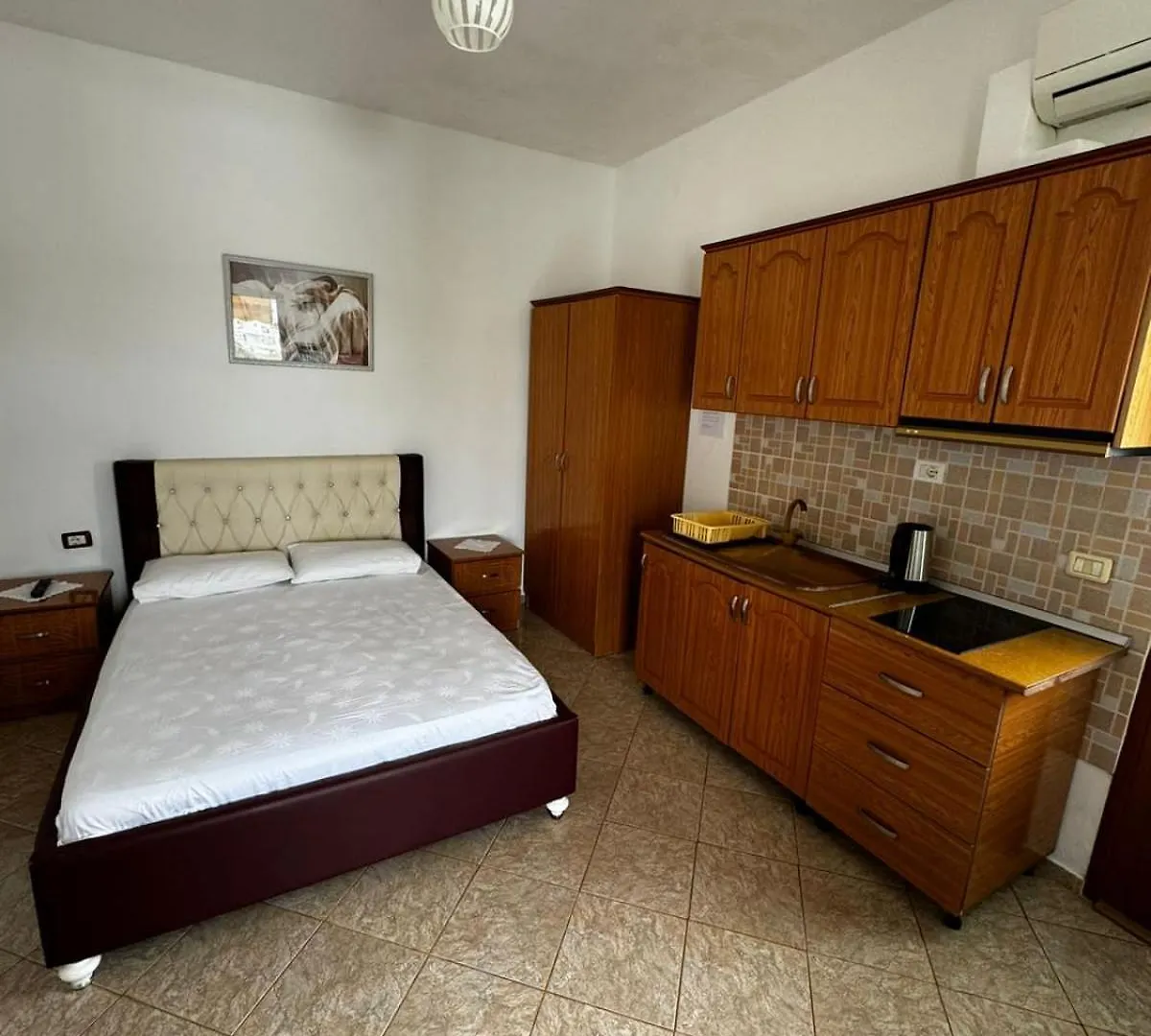 Villa Shpetim Zogaj. Ksamil